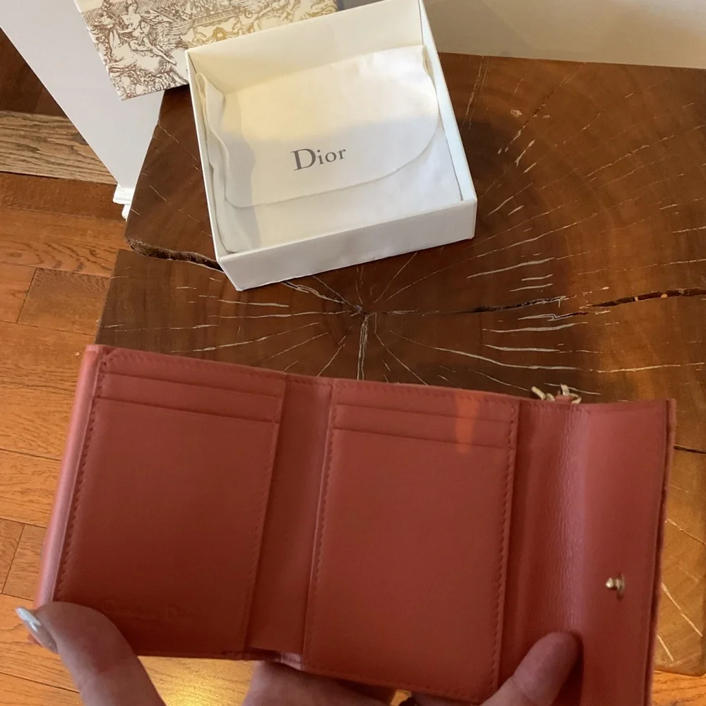 Lady Dior Coral Cannage Patent Leather Wallet with Charm - Picture 6 of 8